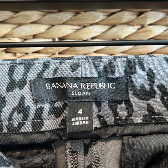 Banana Republic Sloan Mid-Rise Twill Gray & Black Leopard Dress Pant Trouser, 4 - Picture 7 of 8